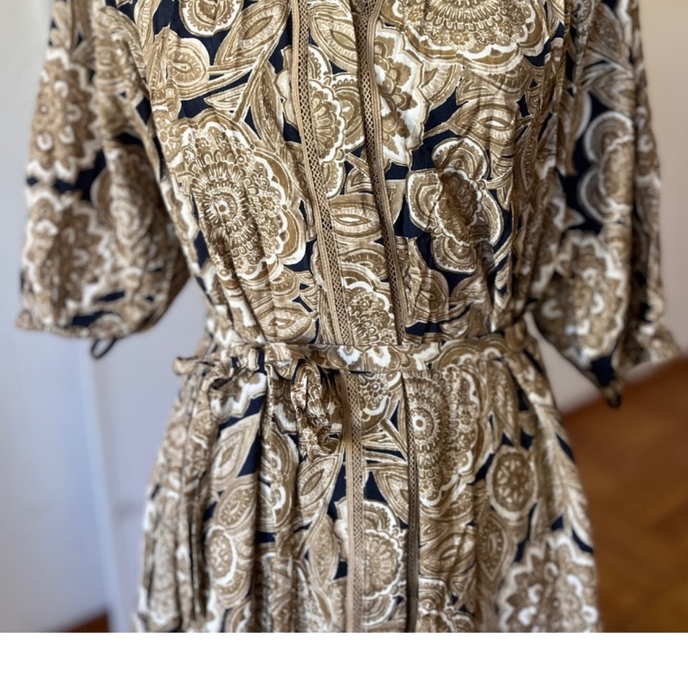 Elegant Floral Patterned Tommy Hilfiger Dress